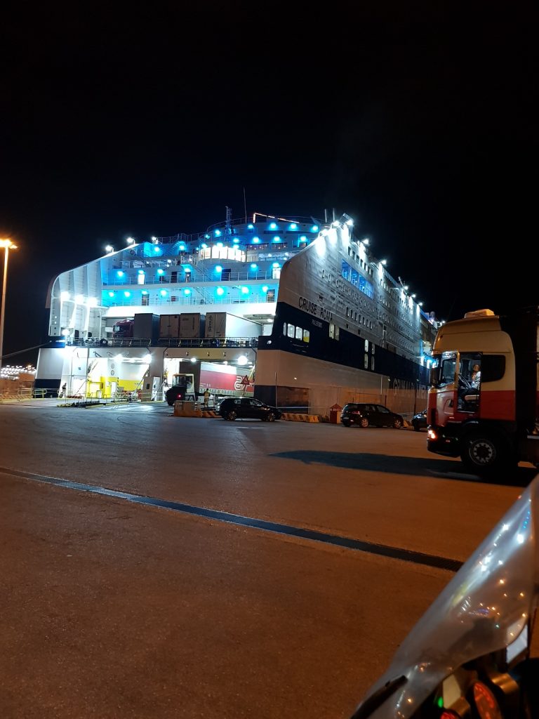 cruse roma la nave per barcellona